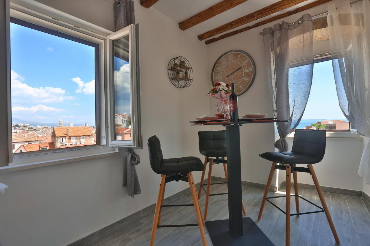 Apartments Angela With Old Town View Split Zewnętrze zdjęcie